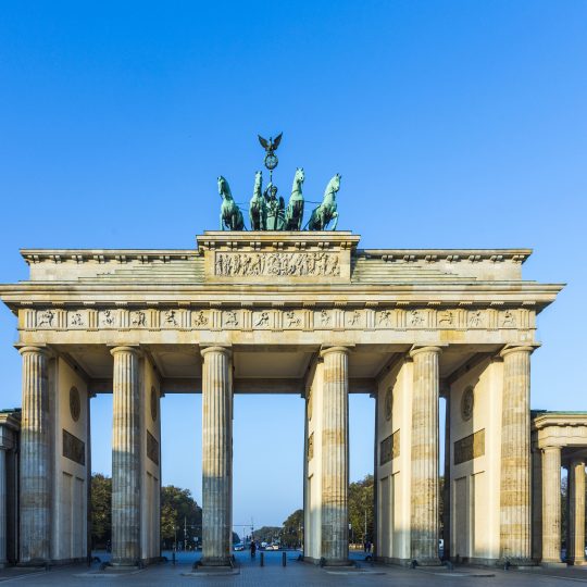 https://www.globalgoals-forum.org/wp-content/uploads/2019/05/Berlin-Brandenburger-Tor-Quadriga_-Joerg-Hackemann_Fotolia_72471885_L-540x540.jpg