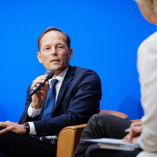 https://www.globalgoals-forum.org/wp-content/uploads/2019/10/DST9222-540x540.jpg